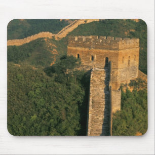 Große Mauer, die sich durch den Berg windet, China Mousepad