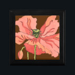 Große rosa Blume mit tiefrotem Hintergrund Erinnerungskiste<br><div class="desc">Eine große rosa Blume Erholungen auf tiefrotem Hintergrund in diesem Gemälde von Nancy Slocum. Die Blume ist lebendig und in voller Blüte. Ein atemberaubendes Geschenk für eine besondere Person in Ihrem Leben!</div>