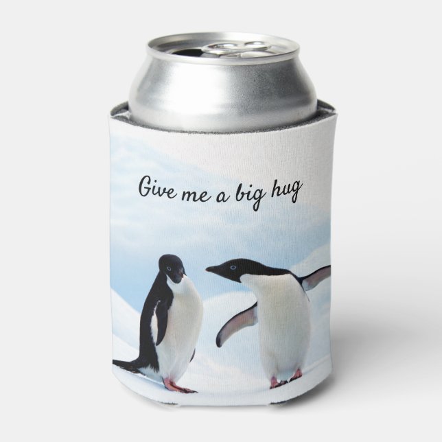Große Umarmung Pinguin auf Eis-Foto mit Text Dosenkühler (Kanne Vorderseite)