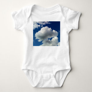 Große Wolkenflecken Baby Strampler