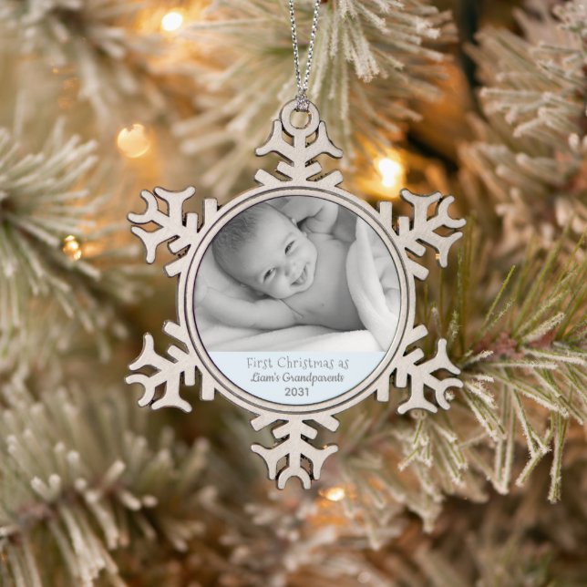 Großeltern 1. Weihnachts-Personalisiertes Foto Schneeflocken Zinn-Ornament (Baum)