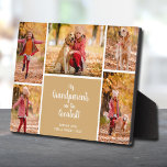 Großeltern sind die Beste FotoCollage Fotoplatte<br><div class="desc">Eine 5-Foto-Collage Ihrer Kinder/Kinder, ihre Namen und "Meine Großeltern sind die Bestste!"-Nachricht in schicker Schrift wird direkt auf das Hardboard-Panel gelegt, um ein atemberaubend knackiges Bild mit einer leicht abwischbaren sauberen Oberfläche zu erhalten. Tabletop, auf einem Regal oder Schreibtisch, diese Tafel mit eingebautem Aasel ist ideal für ein Geschenk für...</div>