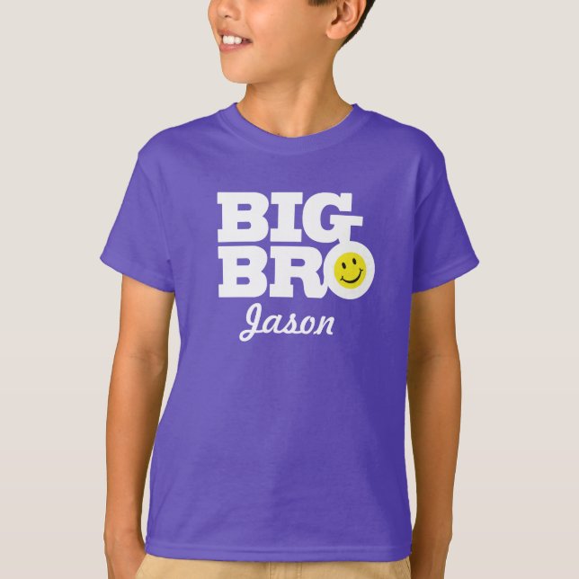 Großer BH-Name Weiß auf lila T - Shirt (Vorderseite)