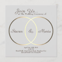 Großer Riese gekreuzte goldene Ringe