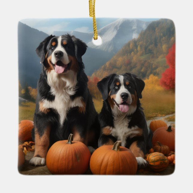 Grosser Schweizer Berggipfel Herbst Kürbisgeplänke Keramikornament (Vorderseite)