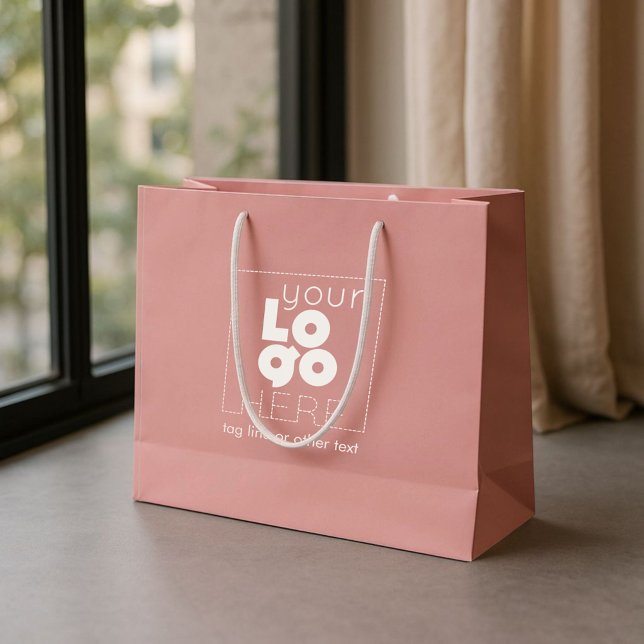 Großes Logo der Firma Papier Pink Shopping Bag Große Geschenktüte (Von Creator hochgeladen)