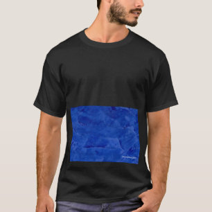Großes mutiges grafisches dunkelblaues T-Shirt