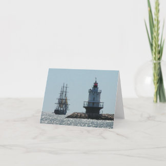 Großes Schiff mit Spring Point Light