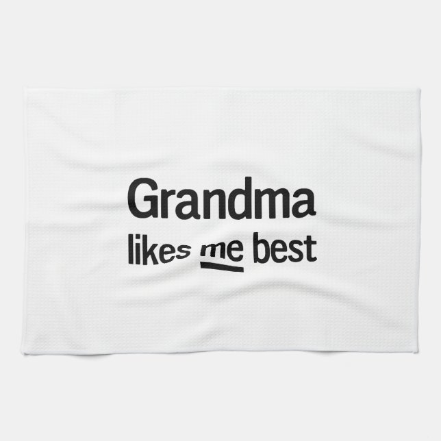 Großmutter mag mich Bestes Handtuch (Horizontal)