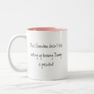 Großmutter mag nicht Trumpf Zweifarbige Tasse