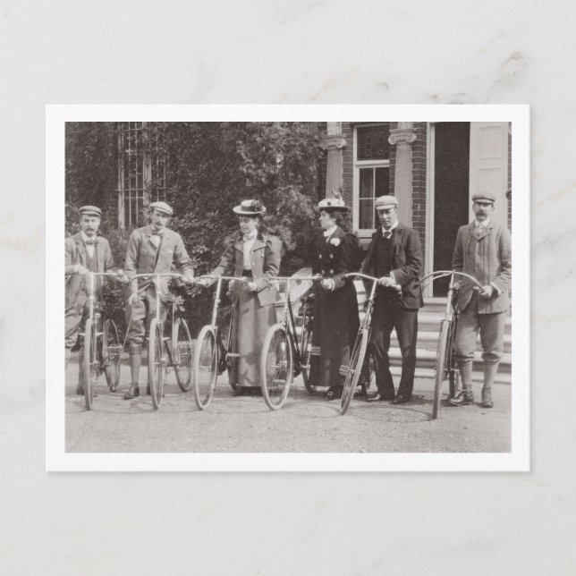 Group of Edwardian bicyclists, early 1900s (b/w ph Postkarte (Vorderseite)