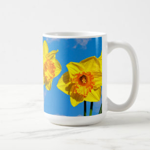 Groupe de Daffodils Médaille d'or Fleurs de Mug