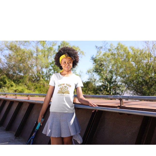 Grow Your Mind | Bookish Floral Reading Aesthetic  T-Shirt (Von Creator hochgeladen)