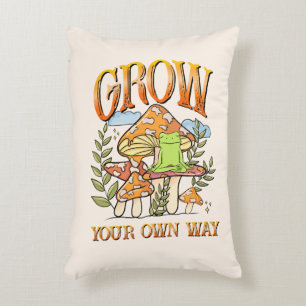 "Grow your own way"   Frosch und Pilze vermitteln Dekokissen