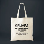 Grumpa Like A Regular Grandpa Only Grumpier Father Tragetasche<br><div class="desc">Grumpa Like A Regular Grandpa Only Grumpier Fathers Day Funny Grandfather Gift Grandpa Shirt, Funny Shirt For Men Womens And Kids.
grandpa, grandfather, proud, dad, funny, fathers day, father, birthday, family, retirement, grandma, papa, vintage, humor, granddad</div>