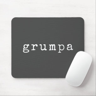Grumpa Lustiger mürrischer Opa in Schwarz-Weiß Mousepad