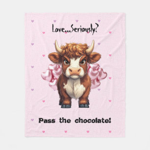 Grumpy Highland Cow Valentine's Day Fleecedecke