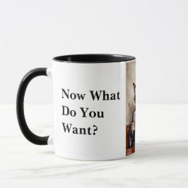 Grumpy Office Cat Reading the Newspaper Tasse