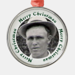 Grün fröhlicher Weihnachtstext umkreist Foto der F Ornament Aus Metall