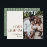 Grün Lässige Farben Weihnachts-Single Foto Feiertagskarte<br><div class="desc">Diese lässige Weihnachts-Single-Weihnachtskarte ist perfekt für Ihren lustigen, kreativen, hellen Weihnachtsgruß. Es ist ein einzigartiger, spielerischer, moderner Schriftart in Rot, Boho Bräune und heller und dunkelgrüner Farbe, die für ein fröhliches, saisonales Ambiente sorgen. Wenn Sie Ihren Lieben den dunklen Winter mit niedlichem Feiertagsjubeln näher bringen wollen, haben Sie genau das...</div>