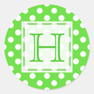 Grün mit weißen Polka-Dot-Monogramm-Aufklebern Runder Aufkleber