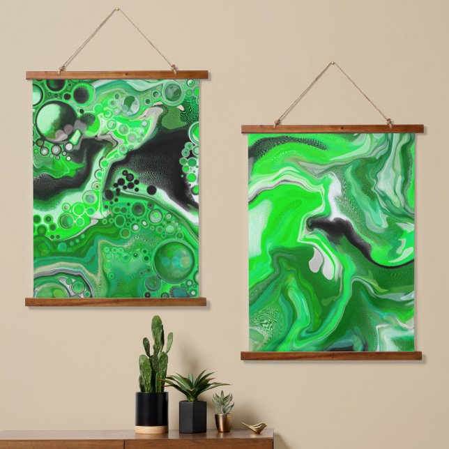 Grün und schwarz Marmorflüssigkeiten Kunst Wandteppich Mit Holzrahmen (Asymmetrisch)