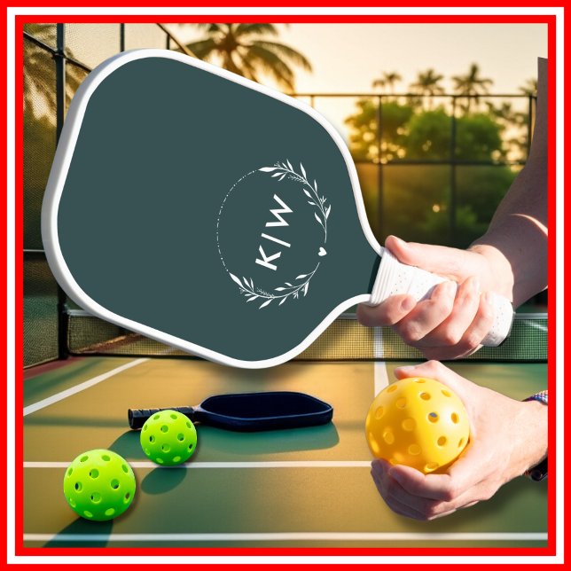 Grün und Weiß | Monogram für moderne Initials Pickleball Schläger (Von Creator hochgeladen)