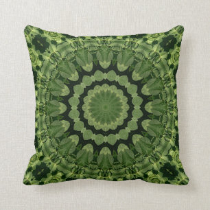 Grün verlässt Mandala Kissen