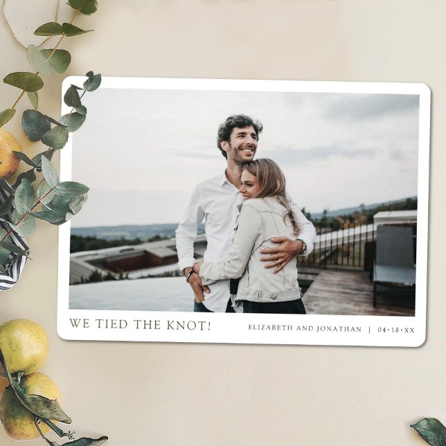 Grün Wir haben den Knoten getippt! Foto Elopement  Ankündigung (Von Creator hochgeladen)