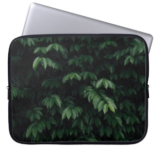 GRÜNBLÄTTERIGER BAUM LAPTOPSCHUTZHÜLLE