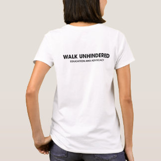 Grundlegendes T-Shirt für ungehinderte Schritte