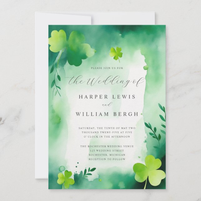 Grüne Aquarellklee waschen Hochzeit Einladung (Vorderseite)