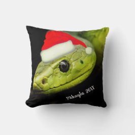 Grüne Baumschlange in Weihnachtsmannmütze Kissen