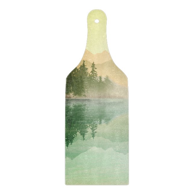 Grüne Berge und Waldlandschaft Schneidebrett (Vorderseite)