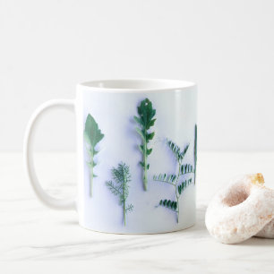 Grüne Blätter in verschiedenen Formen Natürliches  Kaffeetasse