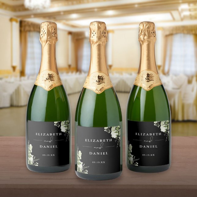 Grüne Blumen Elegante Schwarz-Weiß Hochzeit (Greenery Floral Elegant Black And White Wedding Sparkling Wine Label)