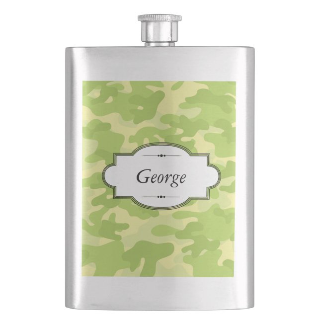 Grüne Camouflage Design Personalisiert Flasche Flachmann (Vorderseite)