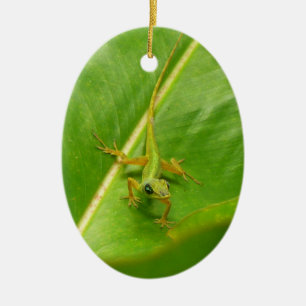 Grüne Eidechse auf grünem Blatt Keramik Ornament