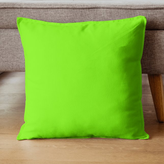 Grüne Farbe der Rasenfläche | Classic | elegant Kissen (Von Creator hochgeladen)