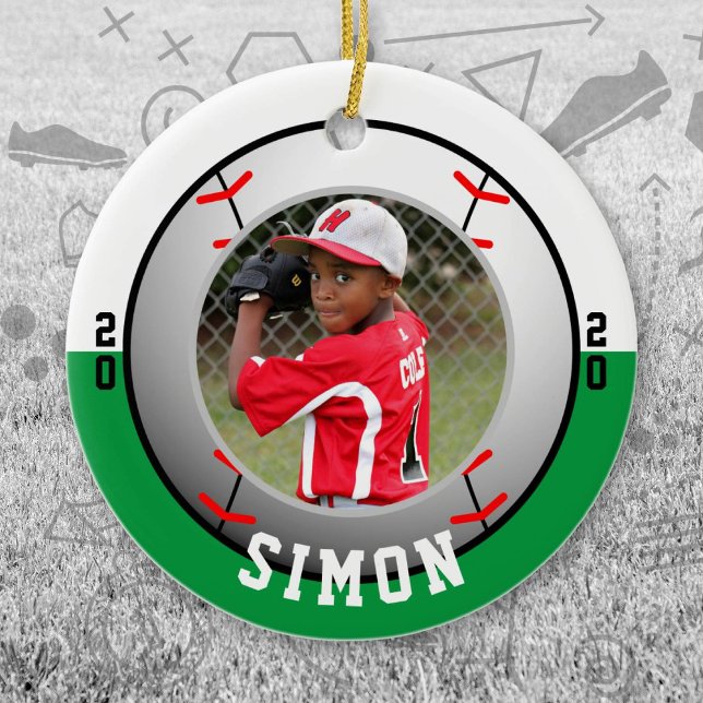 Grüne Farben des Baseball-Teams Keramik Ornament (Green and White Baseball Let's Go Team Ornament. Celebrate your high school or college athlete.)