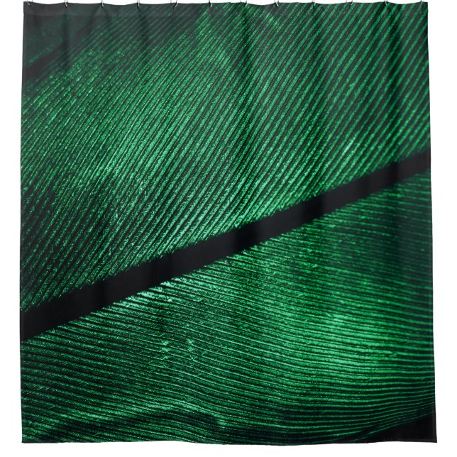 Grüne Feder, schöne Muster Textur. Duschvorhang (Vorderseite)
