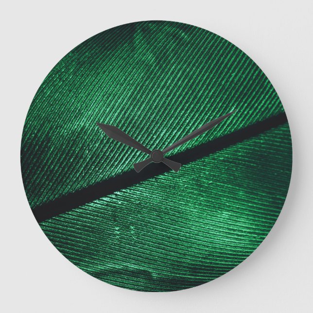 Grüne Feder, schöne Mustertextur. Große Wanduhr (Vorderseite)