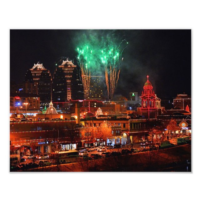 Grüne Feuerwerke über dem Kansas City Plaza Lights Fotodruck (Vorne)