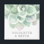 Grüne Gastgeschenk Hochzeit der botanischen Seite Magnet<br><div class="desc">Botanischer Gastgeschenk Hochzeit Magnet mit einem großen pastellgrünen Sukkulent oben und Ihren Namen in einem weichen grauen Schriftart. Diese Magnete sind ein großer Vorteil für Ihre Hochzeitsgäste. Es ist etwas Persönliches, aber auch etwas, das sie wahrscheinlich nützlich finden werden, wenn sie es benutzen, um Gegenstände auf ihrem Kühlschrank aufzuhängen. Das...</div>