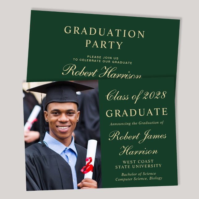 Grüne Graduierungspartei für Elegantes Foto Uni Einladung (An elegant college graduation party invitation to celebrate the graduate's achievements)