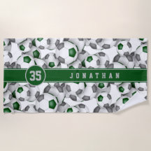 Grüne graue Mannschaftsfarben Fußbälle formen Kind