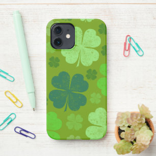 Grüne Klee, Glücksklamotten, St. Patrick's Day iPhone 12 Hülle