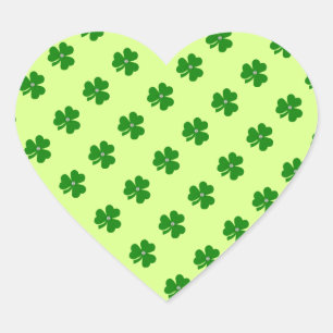 Grüne Klee, weiße Perle für St. Patrick's Day Herz-Aufkleber
