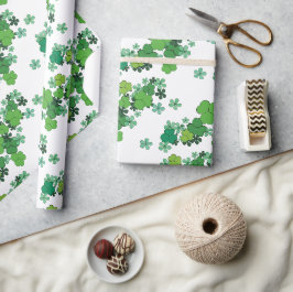 Grüne Kleeblätter & Läden Geschenkpapier