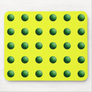 Grüne Kugeln auf Gelb Mousepad